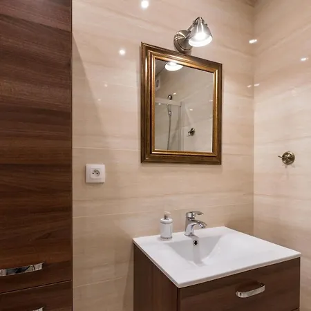 Apartment W Klaudynie *